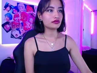 salomesaenz_ 18 y. o. cam babe with big tits in private live sex show