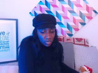 cinnamoon_ 25 y. o. ebony cam girl are craving for a double fucking on camera