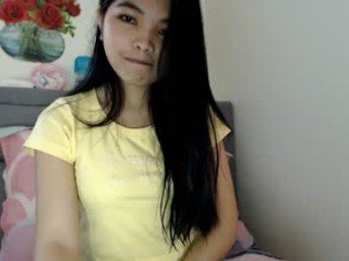 ashleyte 22 y. o. cam girl ready to take live sex spanks online