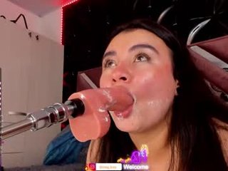 megan_krey 20 y. o. german deep throat cam girl loves suck huge cock online