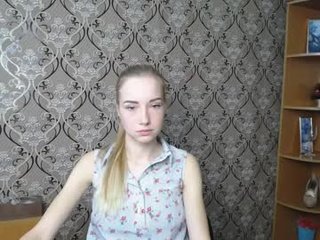 jessmagen 25 y. o. cam girl strong fucked in the pink ass