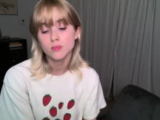 sunshine_pixie 23 y. o. cam girl is helplessly bound and face fucked