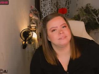 viiviart 0 y. o. domina cam girl loves dirty live sex in the chatroom