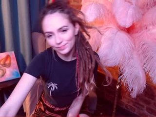 lana_mysterious 20 y. o. cam girl loves oiled ohmibod inserted in her tight pussy online