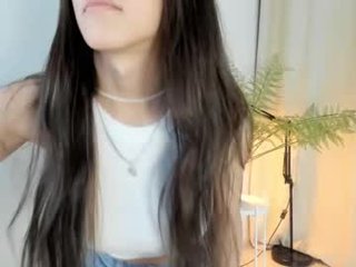 zarascarlett 18 y. o. sex cam with a horny cute cam girl that's also incredibly naughty