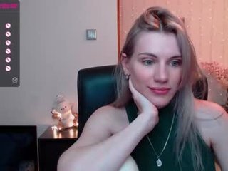 lilianna_wilde 19 y. o. cam babe with big tits in private live sex show