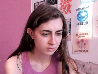 prettysomething 20 y. o. russian cam girl loves fucks her anal with ohmibod on live cam