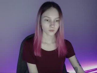 cathell 18 y. o. nude cam bitch enjoys hard live sex on camera