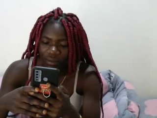 marylin_starr 0 y. o. cam girl showing big tits and big ass