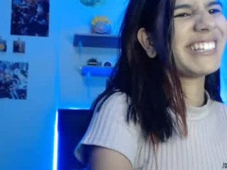 littlemandy_ 99 y. o. latina cam girl wants an multiple orgasm from ohmibod in her pussy or asshole online