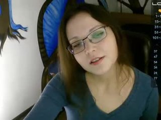 robin_gal 22 y. o. sex cam with a horny cute cam girl that's also incredibly naughty