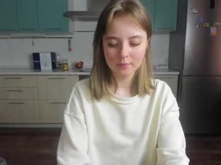 1_girl_ 0 y. o. cam girl loves vibration from ohmibod in her pussy online
