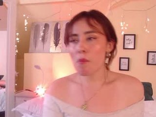 venus_bss 0 y. o. cam girl gets the fucking of her life with our machines