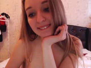 beautiful_sabrina 22 y. o.  beautiful webcam babe turns into anal slut