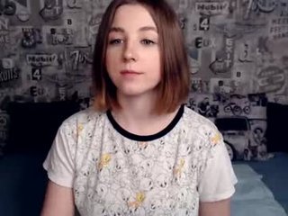 miajustmia 20 y. o. cam girl loves vibration from ohmibod in her pussy online