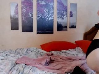 marla_dream 0 y. o. cam girl loves when satisfy her nasty pussy hole in private live sex chat
