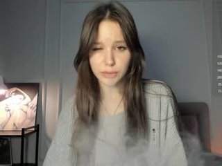 yourher0in 19 y. o. cam girl with big tits wants gets anal fucked from behind