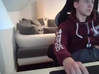 dlckmaster666 0 y. o. 