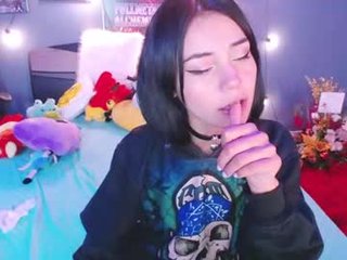 candyred88 20 y. o. cam girl gentle spanking her pussy on camera