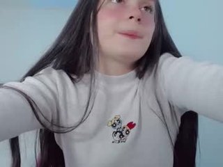ninavolkov 18 y. o. live cum show with ohmibod in the pink pussy