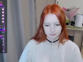 alisha_ley 19 y. o. cam girl loves vibration from ohmibod in her pussy online