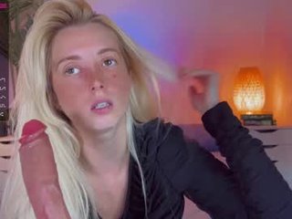 xalatnost1 23 y. o. domina cam girl loves dirty live sex in the chatroom