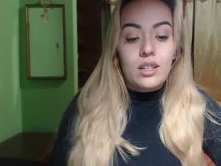 joan_allen 0 y. o. cam girl gets hairy pussy licked then sticked fucking hard online